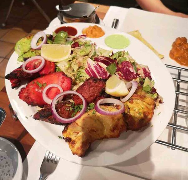 Indian-Kitchen-Mix-Platte